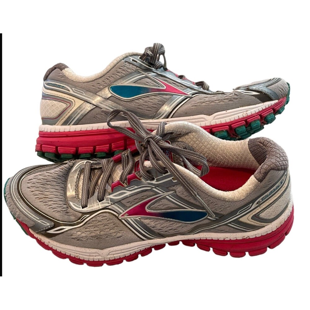 Size 6.5 - Brooks Ghost 8 Gray - 120193-1B-073.